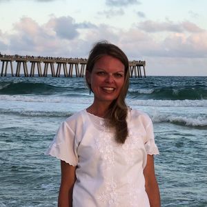 Meet your Posher, Mendi